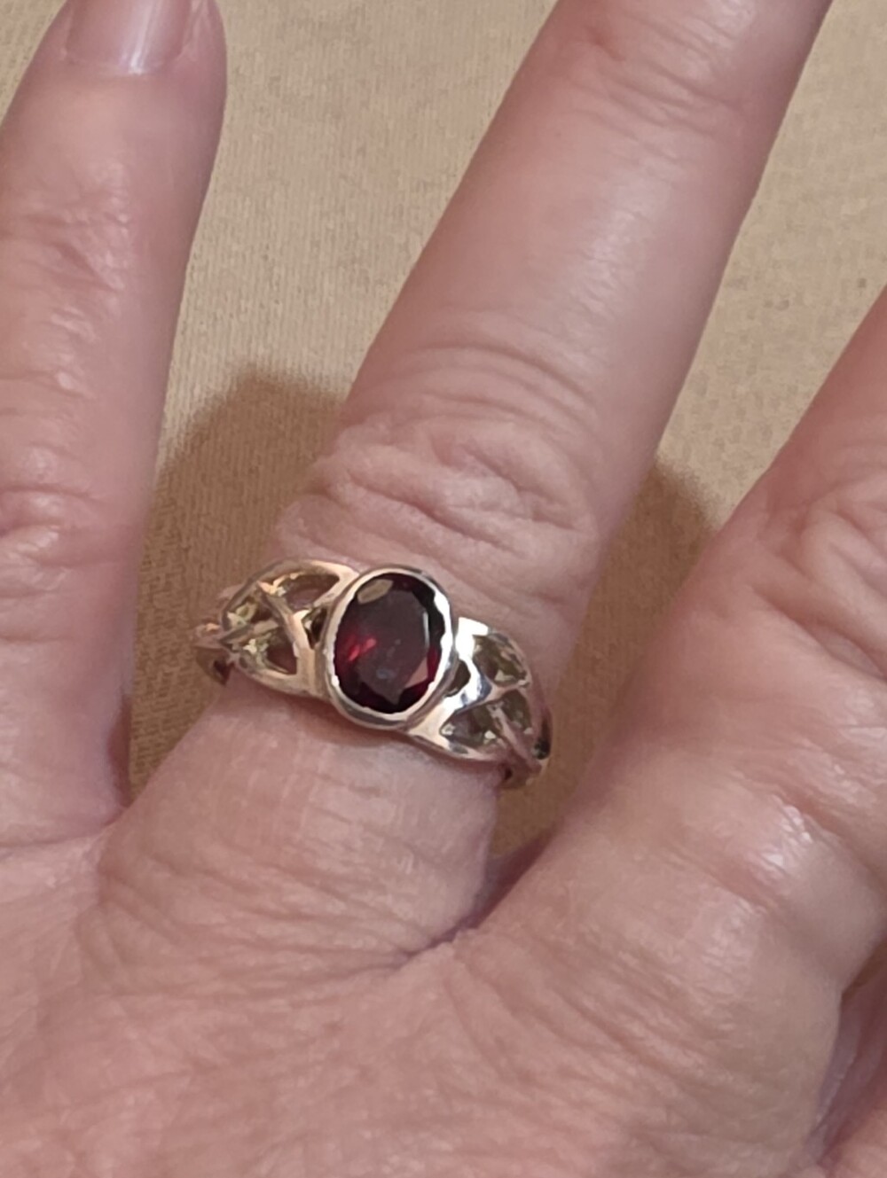 1Ct VINTAGE GARNET RING SIZE 7.5 - Picture 4 of 7